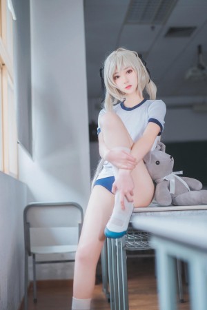 微博红人动漫Coser@南桃Momoko 春日野穹体操服 [28P/139MB]|