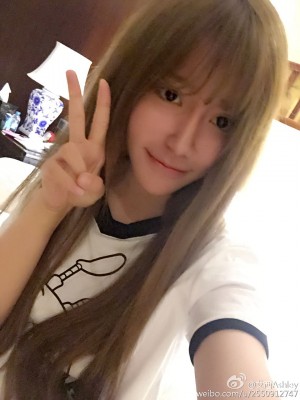 上海2015ChinaJoy模特艾西Ashley微博图集[237P333MB]|