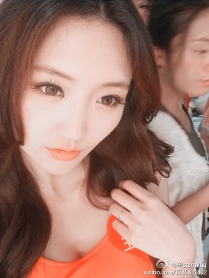 胸模冠军王明明最近微博图集[4332P/1.11G]|