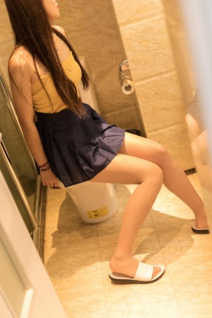 [LSS山茶摄影]NO.031 卫生间脱丝[69P/117M]|秀人馆