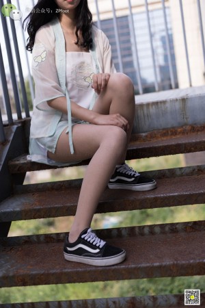 [LSS山茶摄影]NO.037 户外.脱丝[99P/177M]|秀人馆