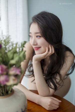 [YALAYI雅拉伊]2020.09.11 NO.701 心怡《花容月貌》[47+1P/337M]|秀人馆