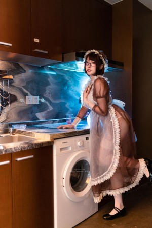 Natsuko夏夏子  透明女仆 [76P-844MB]|