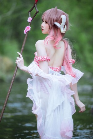 焖焖碳  碧蓝航线镇海 艾雅法拉[20P-178MB]|